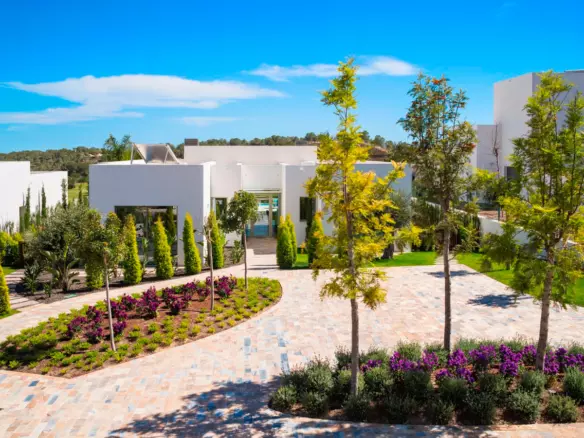 4-bedroom Villa In Orihuela, Spain (200 M²)