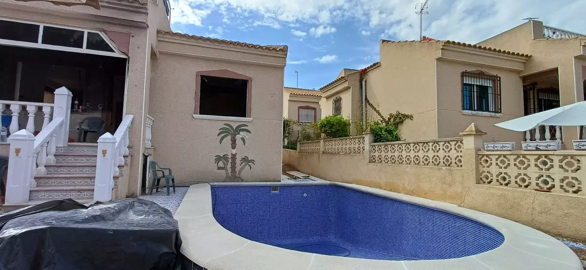 3-bedroom Villa In Algorfa, Spain (115 M²)