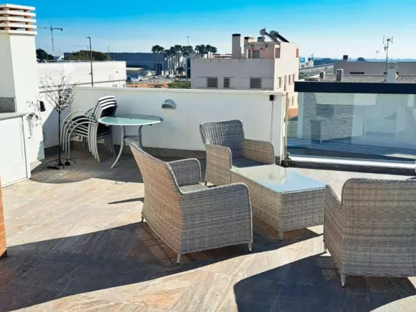 3-bedroom Villa In Pilar De La Horadada, Spain (117 M²)
