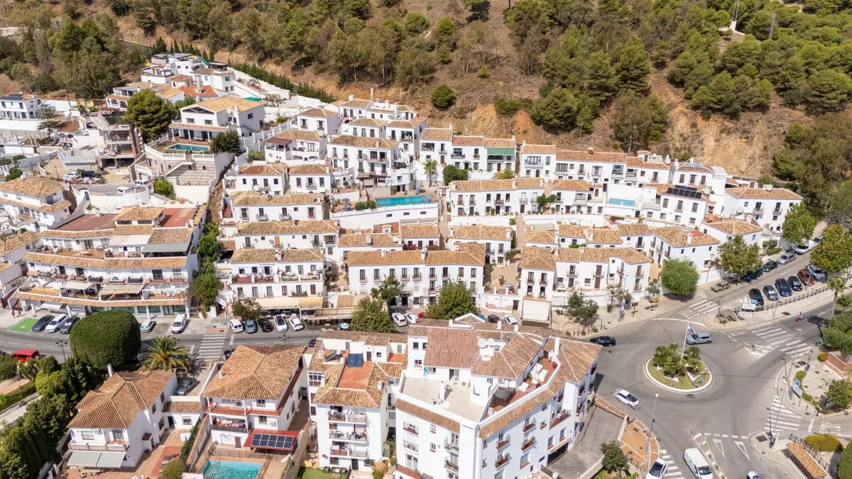 2-bedroom Town House In Mijas, Spain (79 M²)