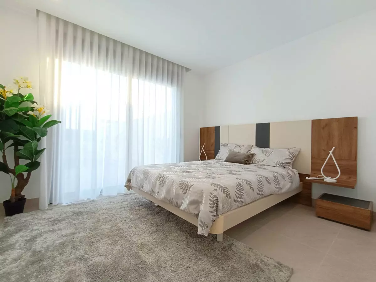 3-bedroom Villa In Benijofar, Spain (138 M²)