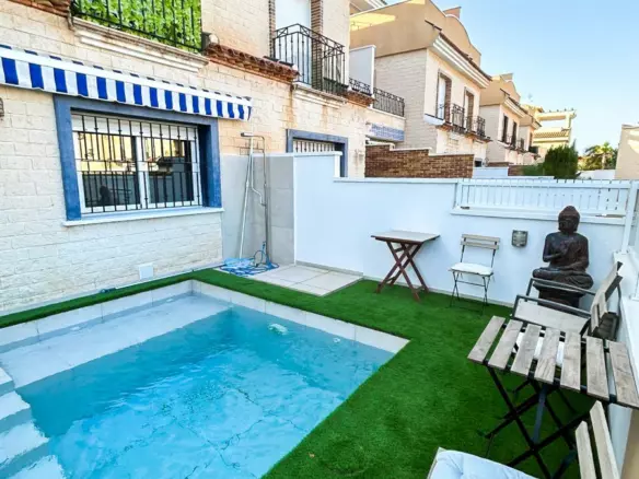 3-bedroom Town House In Pilar De La Horadada, Spain (110 M²)