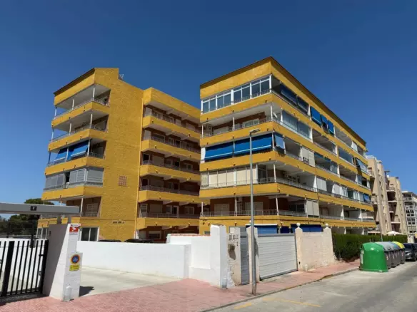 3-bedroom Apartment In Orihuela, Spain (70 M²)