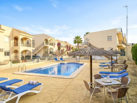 3-bedroom Apartment In Orihuela, Spain (72 M²)