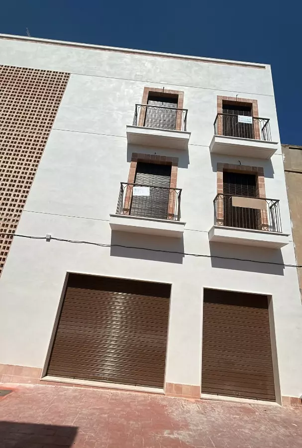3-bedroom Apartment In Hondon De Las Nieves, Spain (90 M²)