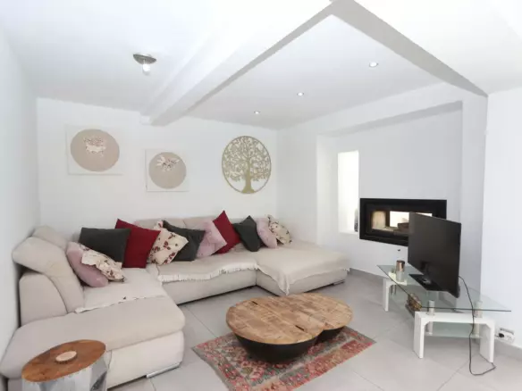 4-bedroom Villa In Orihuela, Spain (175 M²)