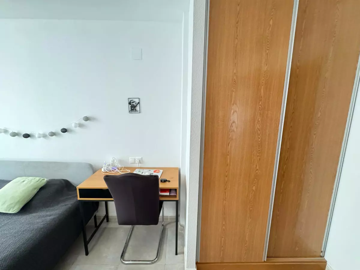 3-bedroom Apartment In Guardamar Del Segura, Spain (88 M²)