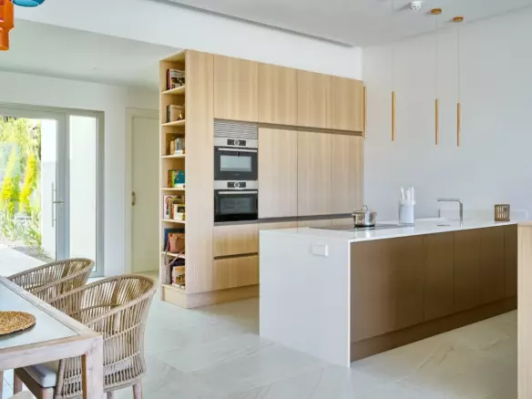 4-bedroom Villa In Orihuela, Spain (200 M²)