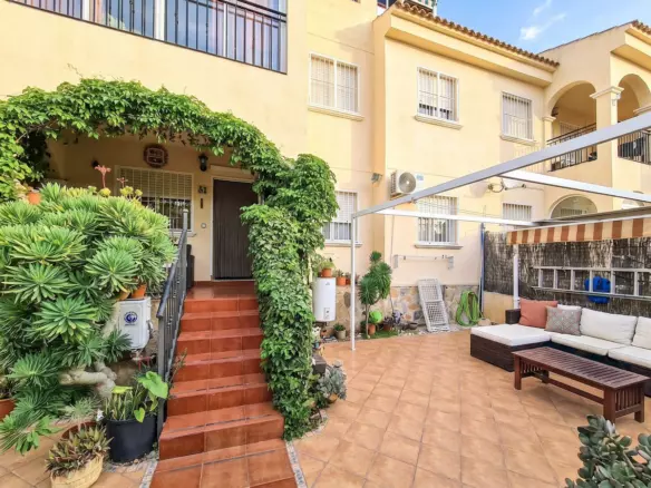 3-bedroom Apartment In Orihuela, Spain (72 M²)