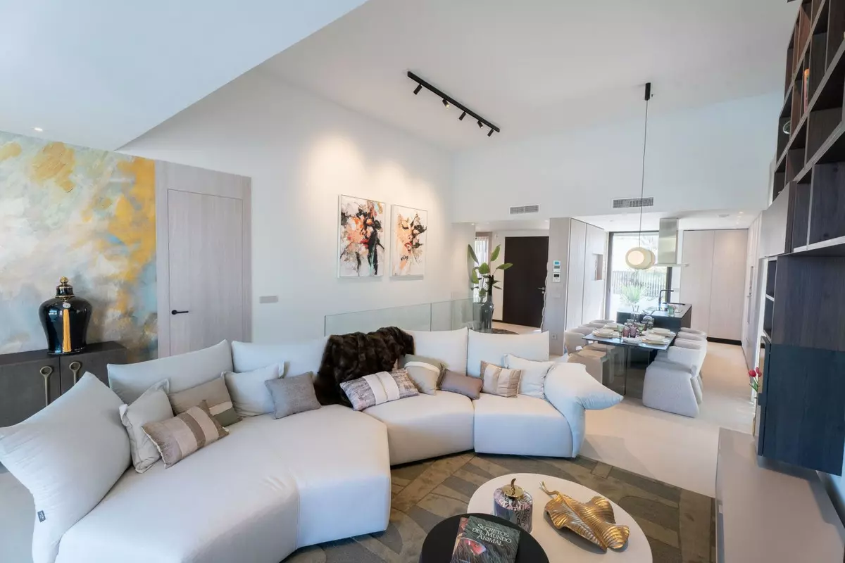3-bedroom Villa In Algorfa, Spain (191 M²)