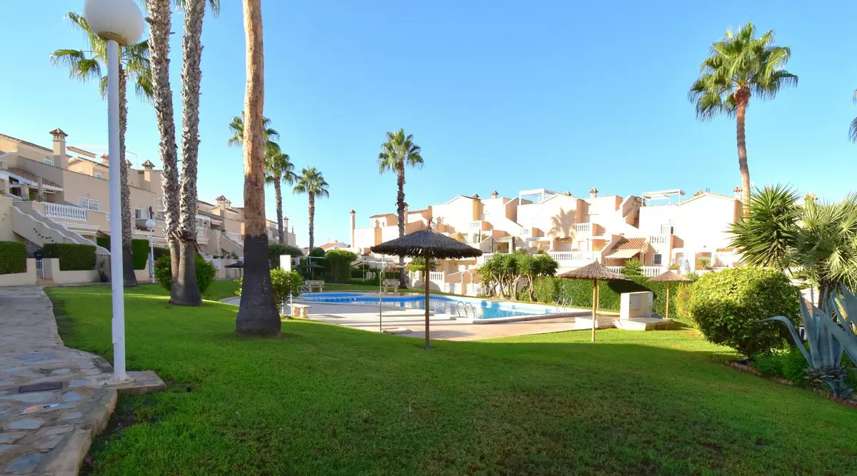 3-bedroom Town House In Orihuela, Spain (130 M²)