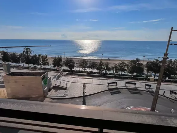 2-bedroom Apartment In Alicante, Spain (113 M²)
