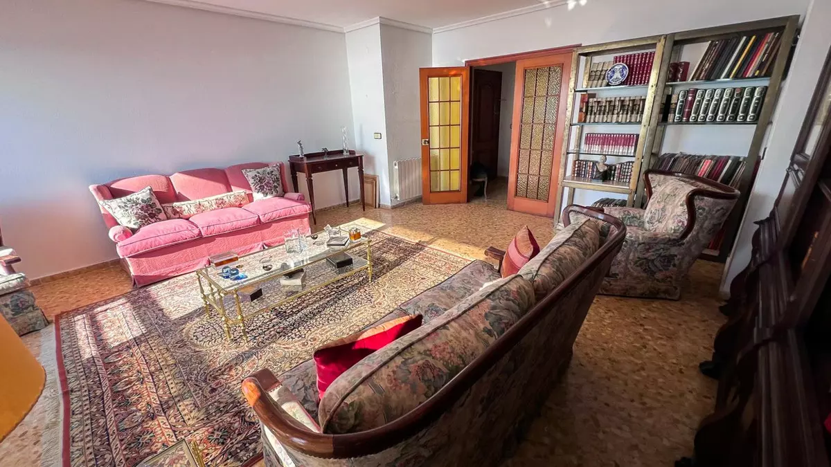 2-bedroom Apartment In Alicante, Spain (113 M²)