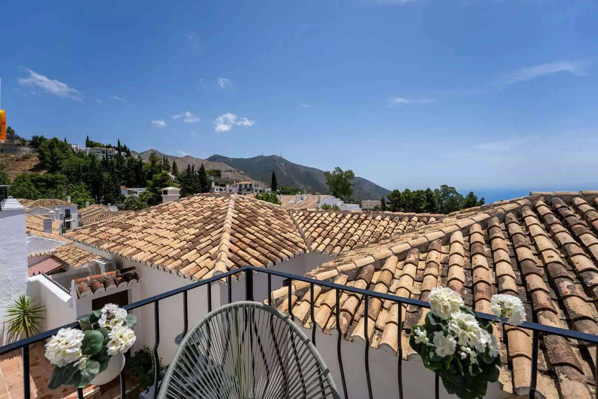 2-bedroom Town House In Mijas, Spain (79 M²)