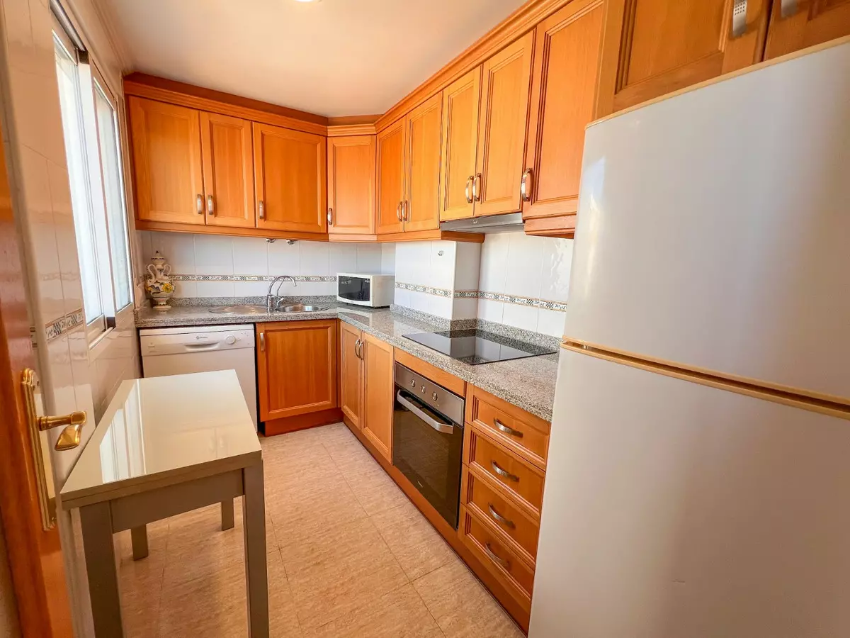3-bedroom Apartment In Torrevieja, Spain (106 M²)