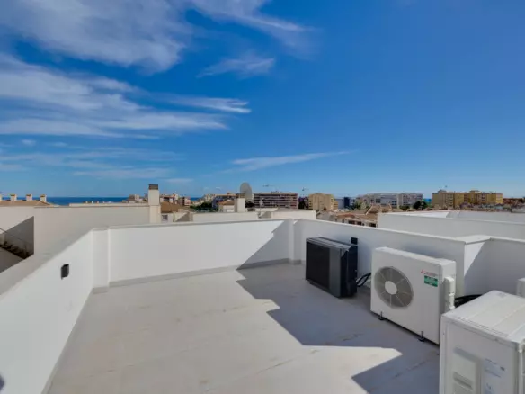 4-bedroom Villa In Torrevieja, Spain (238 M²)