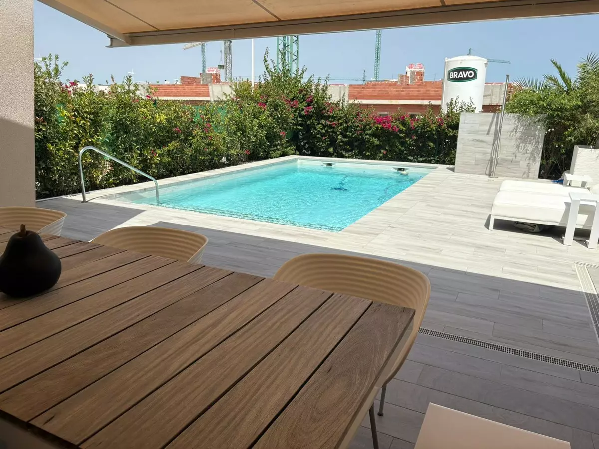 2-bedroom Villa In Algorfa, Spain (132 M²)