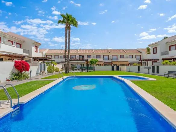 3-bedroom Town House In Rojales, Spain (115 M²)