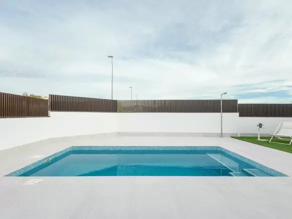 2-bedroom Villa In Orihuela, Spain (73 M²)