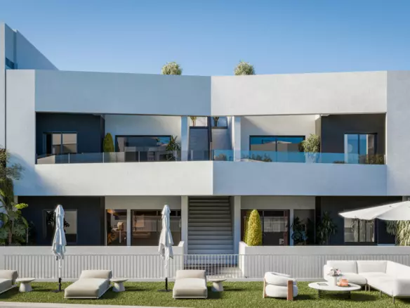 3-bedroom Villa In San Miguel De Salinas, Spain (86 M²)