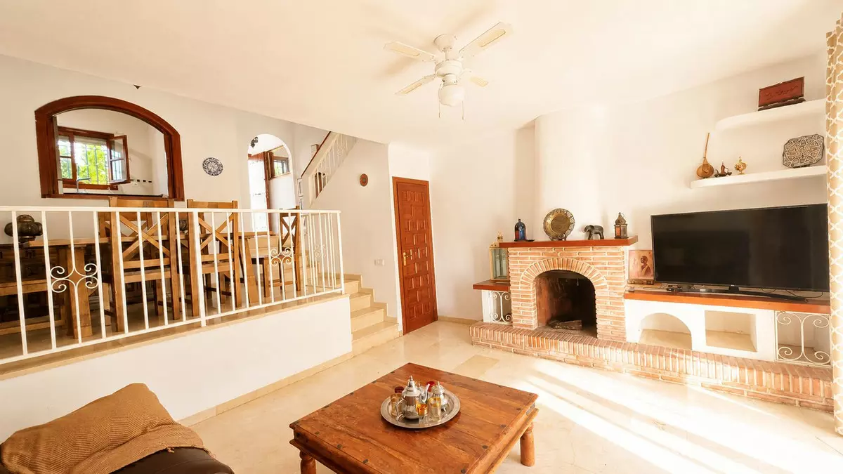 3-bedroom Villa In Mijas, Spain (131 M²)