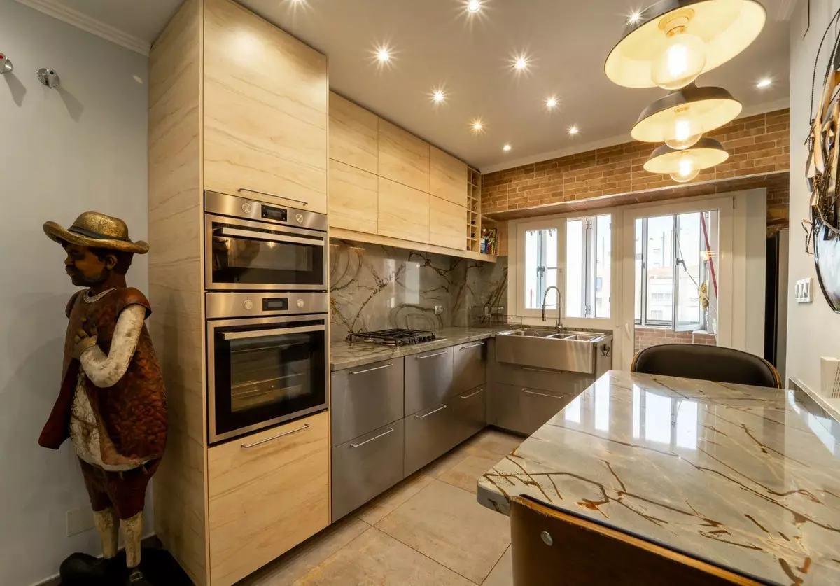 2-bedroom Apartment In Torrevieja, Spain (101 M²)