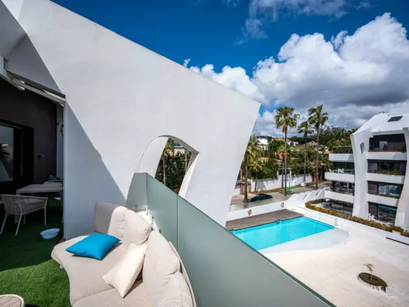 3-bedroom Apartment In Marbella, Spain (158 M²)
