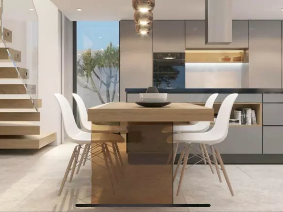 3-bedroom Villa In Alicante, Spain (220 M²)