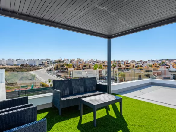 3-bedroom Villa In Algorfa, Spain (129 M²)