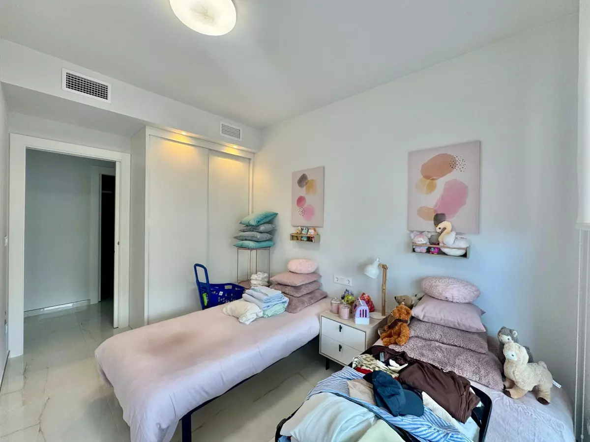 3-bedroom Apartment In Orihuela, Spain (98 M²)