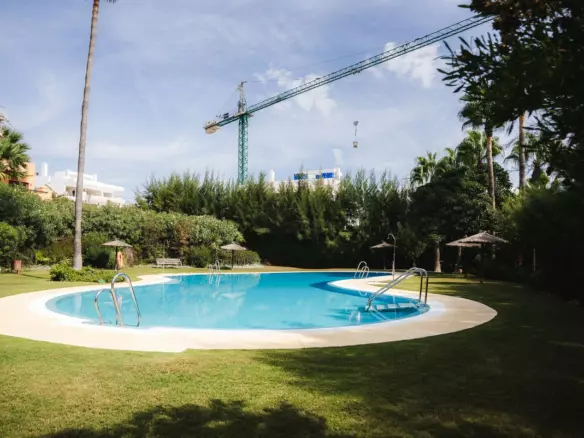 3-bedroom Apartment In Estepona, Spain (150 M²)