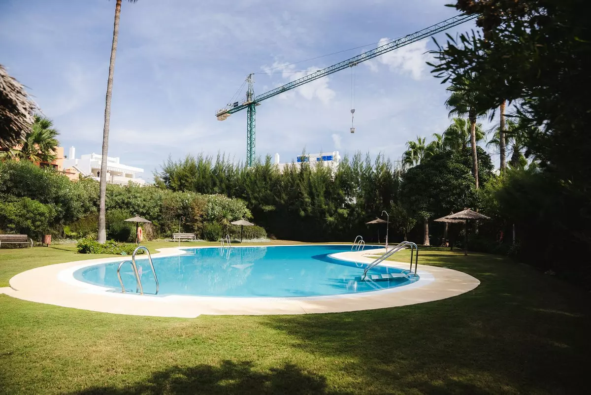 3-bedroom Apartment In Estepona, Spain (150 M²)