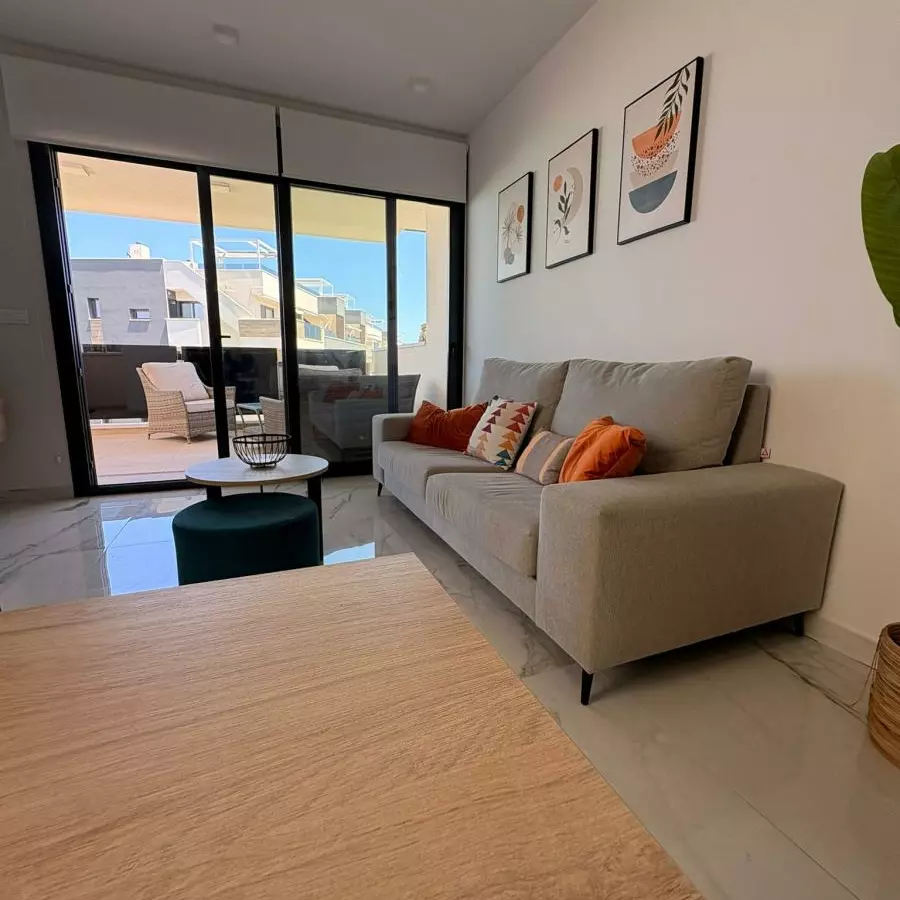 2-bedroom Apartment In Orihuela Costa, Spain