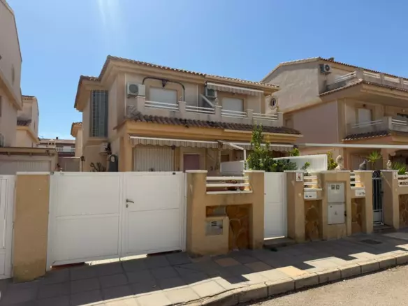 3-bedroom Townhouse In Pilar De La Horadada, Spain