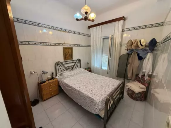 4-bedroom Apartment In Pilar De La Horadada, Spain (100 M²)