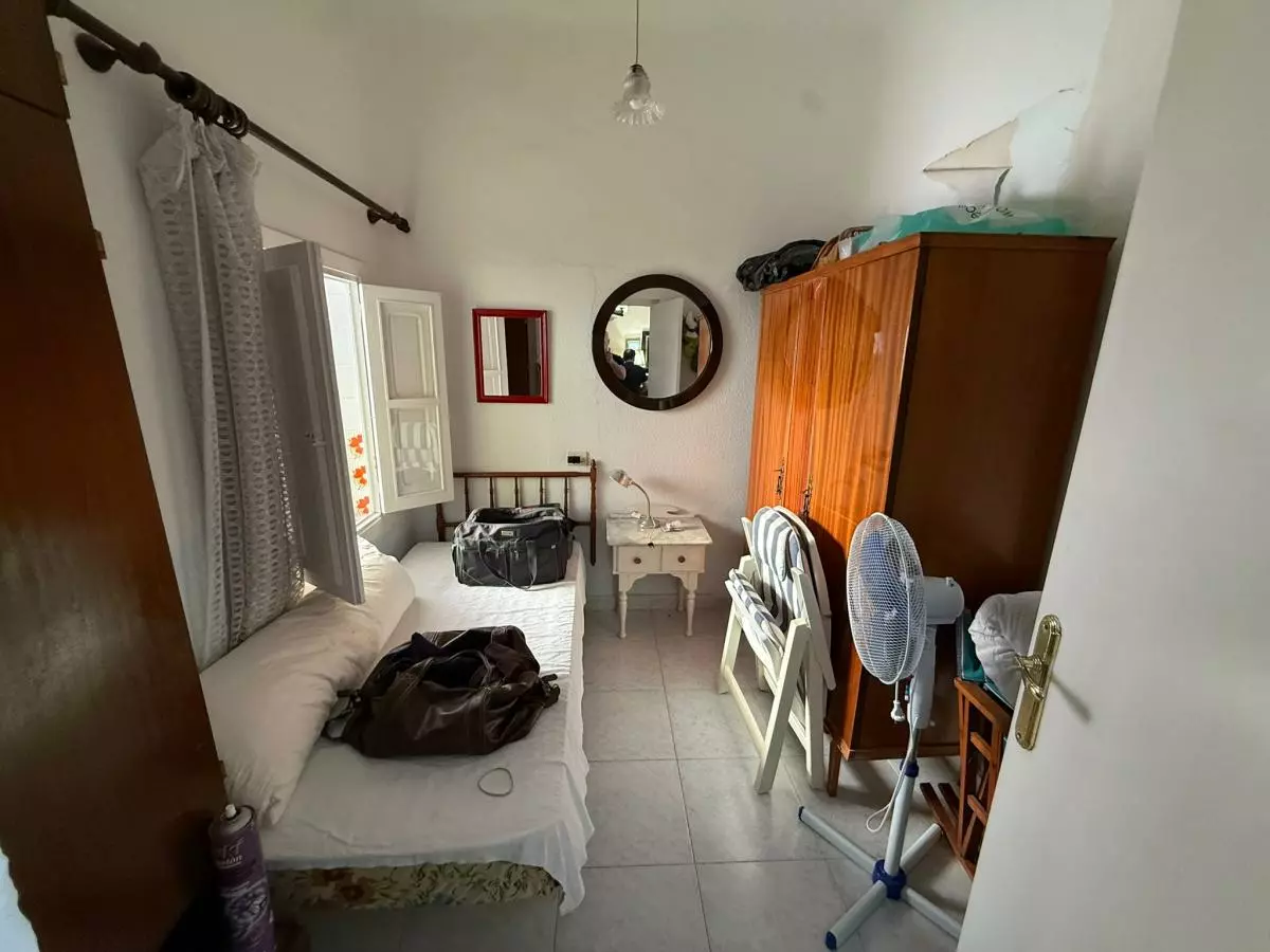 4-bedroom Apartment In Pilar De La Horadada, Spain (100 M²)