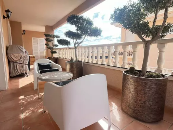 3-bedroom Apartment In Orihuela Costa, Spain (114 M²)