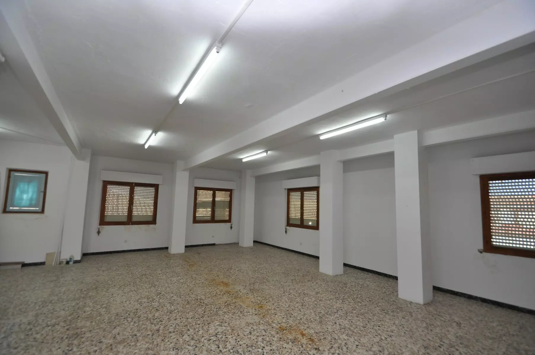 5-bedroom Apartment In Pinoso, Spain (220 M²)