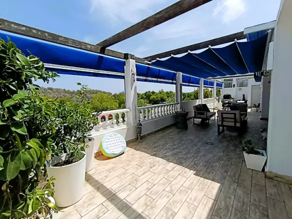 3-bedroom Apartment In Orihuela Costa, Spain (90 M²)