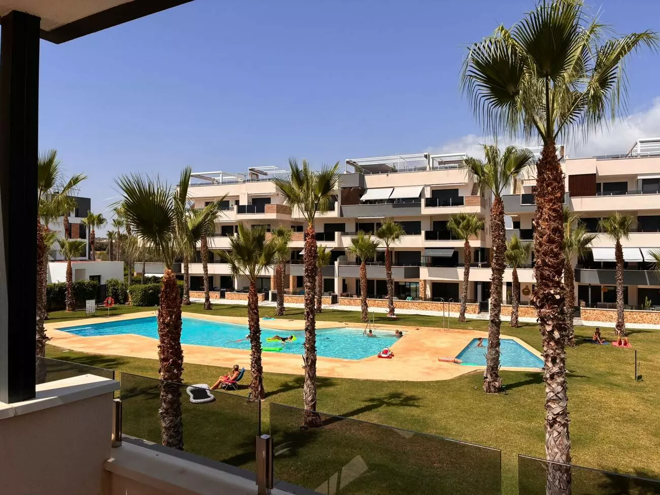 2-bedroom Apartment In Orihuela Costa, Spain (100 M²)
