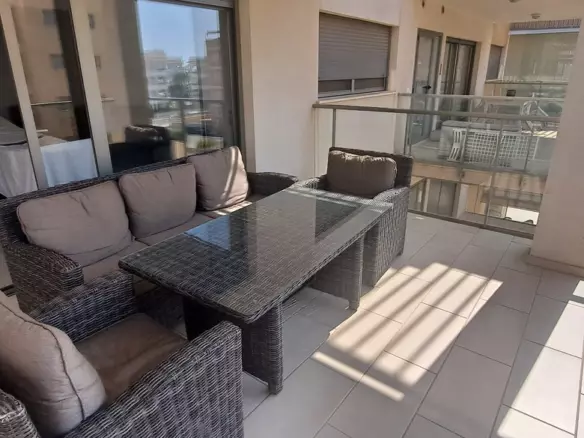 2-bedroom Apartment In Orihuela Costa, Spain (83 M²)