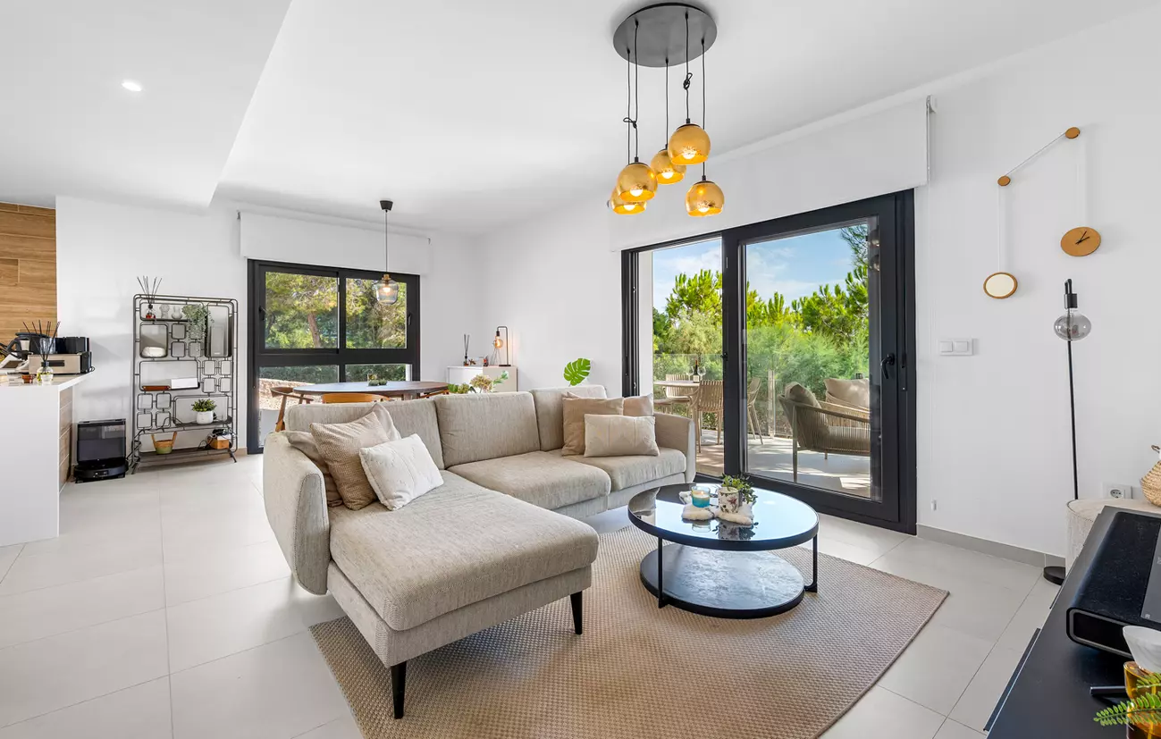 3-bedroom Apartment In Pilar De La Horadada, Spain (95 M²)