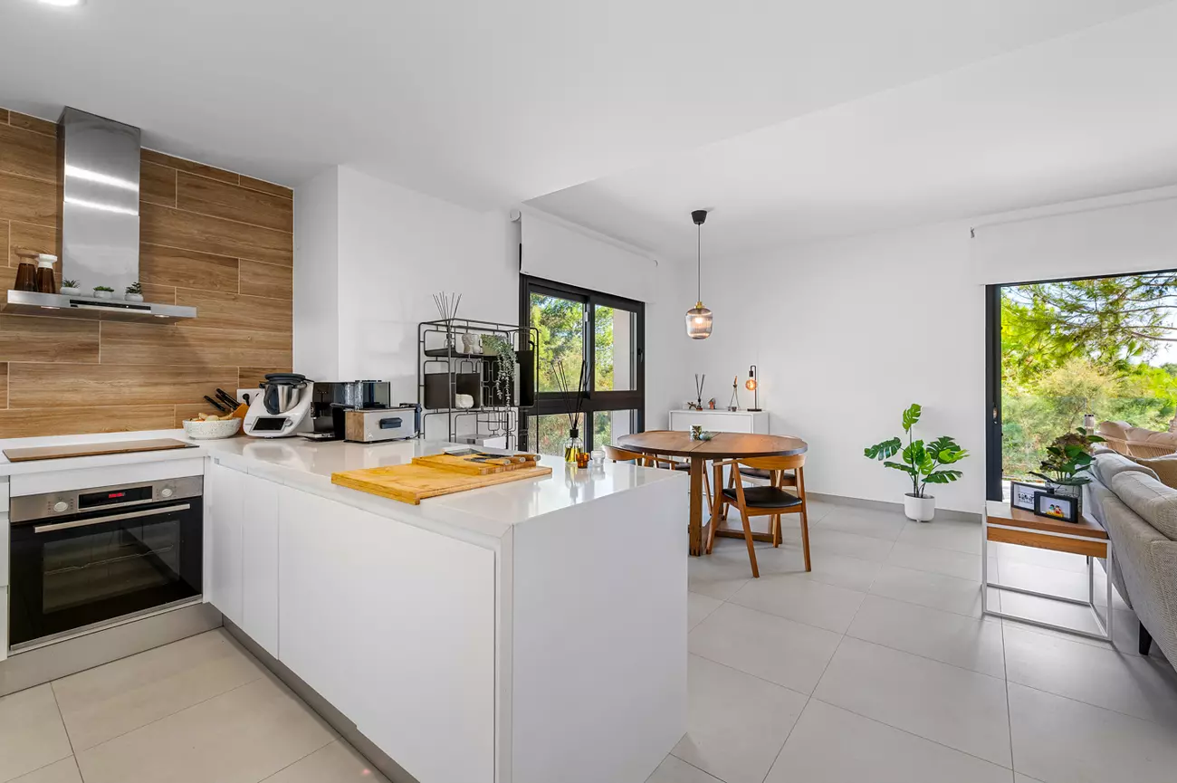 3-bedroom Apartment In Pilar De La Horadada, Spain (95 M²)