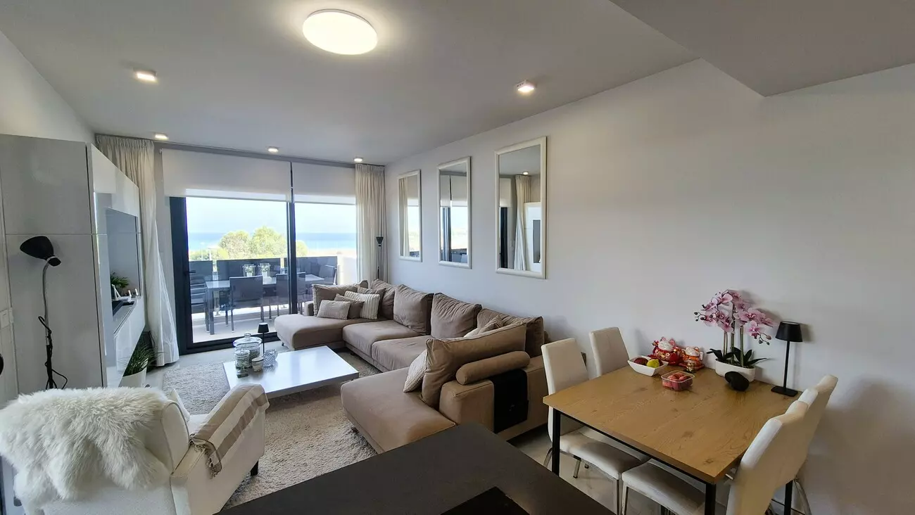 3-bedroom Apartment In Orihuela Costa, Spain (114 M²)