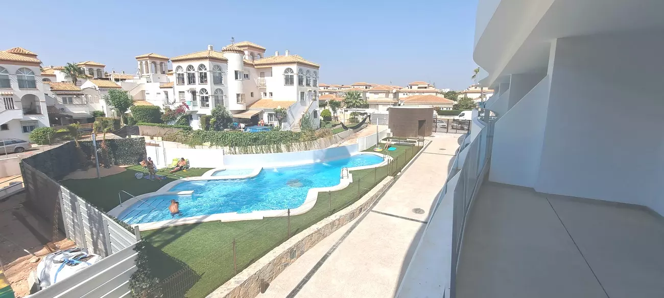 2-bedroom Apartment In Orihuela Costa, Spain (73 M²)