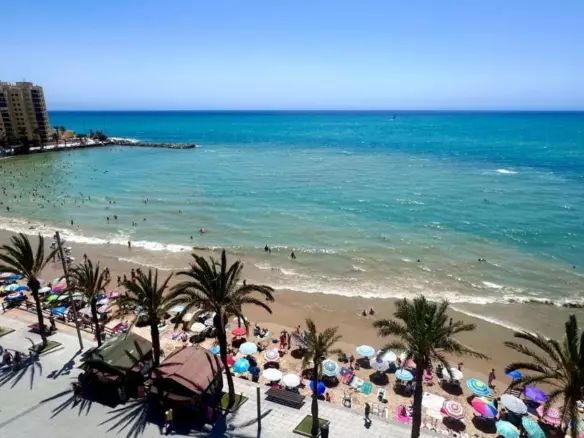 3-bedroom Apartment In Torrevieja, Spain (99 M²)