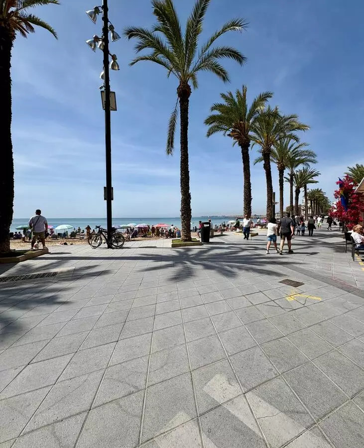 3-bedroom Apartment In Torrevieja, Spain (99 M²)