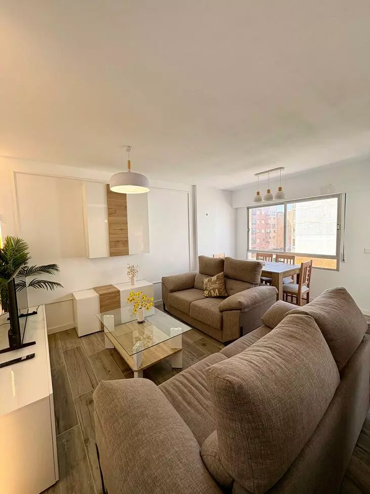 3-bedroom Apartment In Torrevieja, Spain (99 M²)