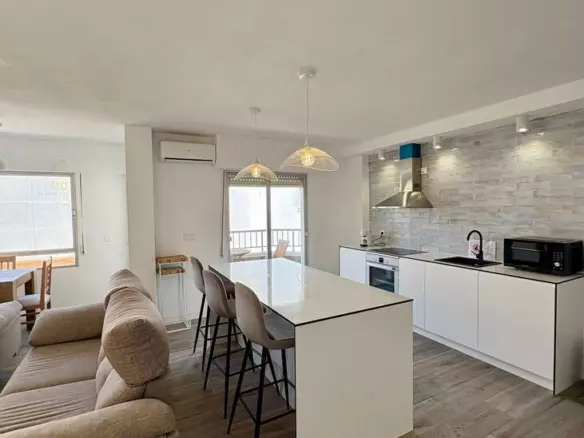 3-bedroom Apartment In Torrevieja, Spain (99 M²)