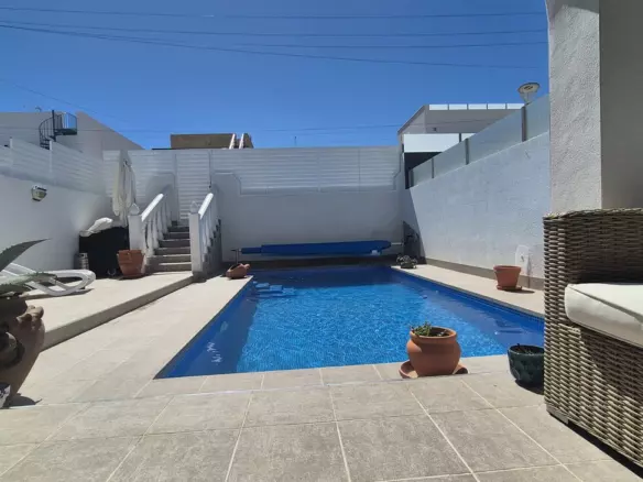 2-bedroom Semi In Villamartin, Spain (72 M²)